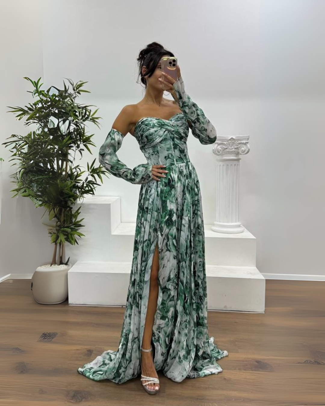 Vestido largo elgante con estampado sutil